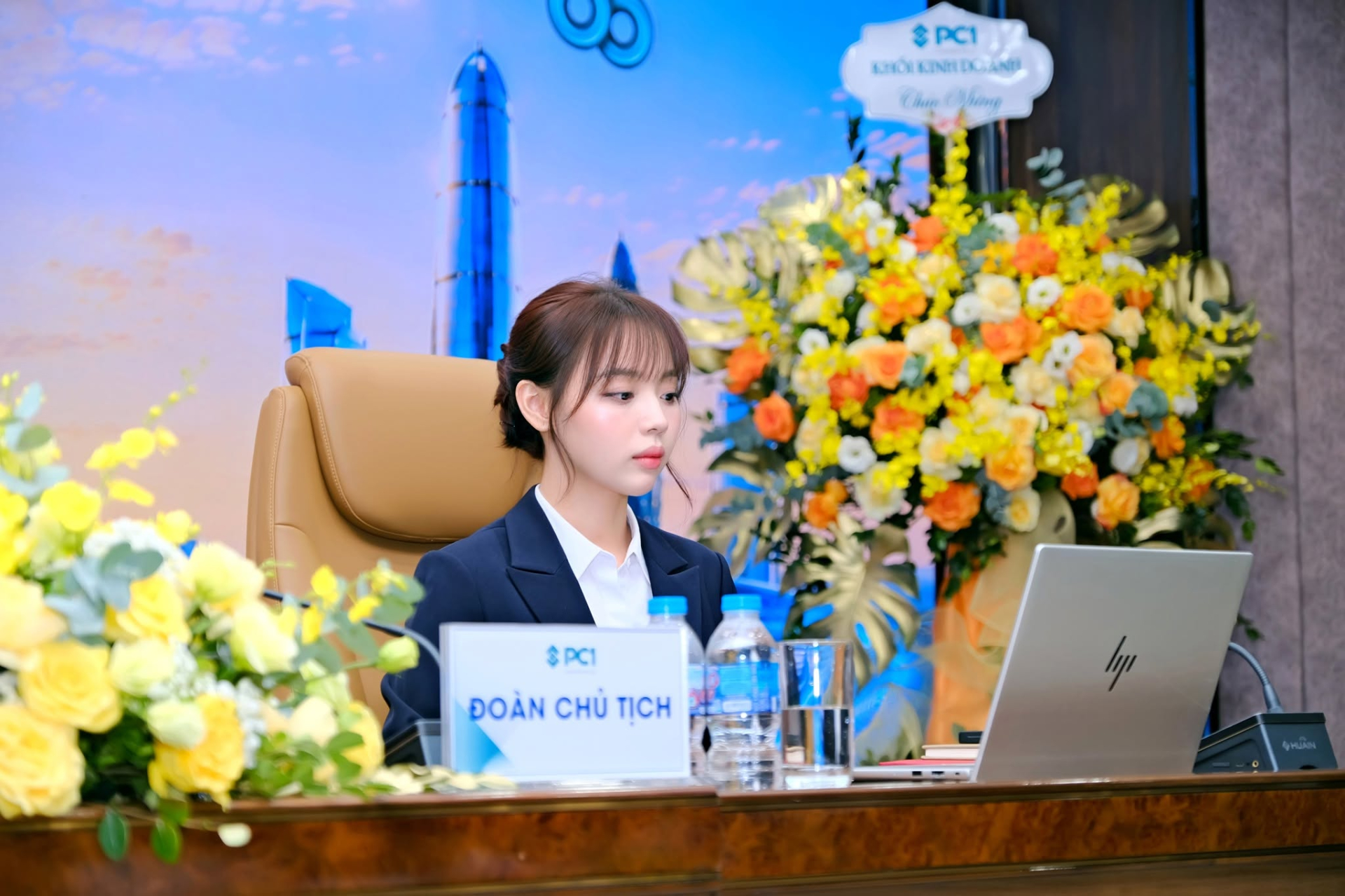 D&agrave;n l&atilde;nh đạo 9x tại c&aacute;c tập đo&agrave;n ngh&igrave;n tỷ đồng: Khi thế hệ Nextgen t&aacute;i thiết lại &ldquo;đế chế&rdquo; gia đ&igrave;nh- Ảnh 2.