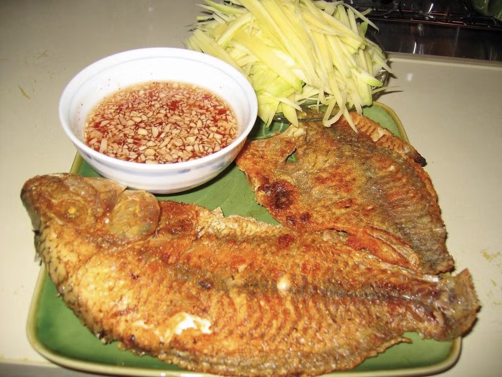 Lo&agrave;i c&aacute; c&oacute; c&aacute;i t&ecirc;n nghe "r&ugrave;ng rợn" nhưng thịt l&agrave; nguồn dinh dưỡng cực kỳ qu&yacute; gi&aacute; - Ảnh 3.