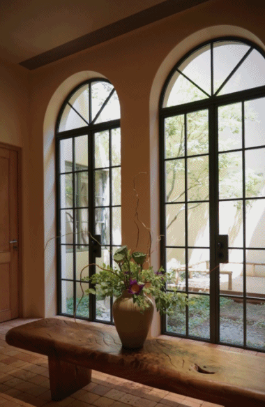 Người phụ nữ 33 tuổi cải tạo căn nh&agrave; bỏ hoang th&agrave;nh tổ ấm 680m&sup2;: Kh&ocirc;ng ph&ograve;ng kh&aacute;ch truyền thống, sống giữa c&acirc;y xanh như nghỉ dưỡng mỗi ng&agrave;y- Ảnh 21.