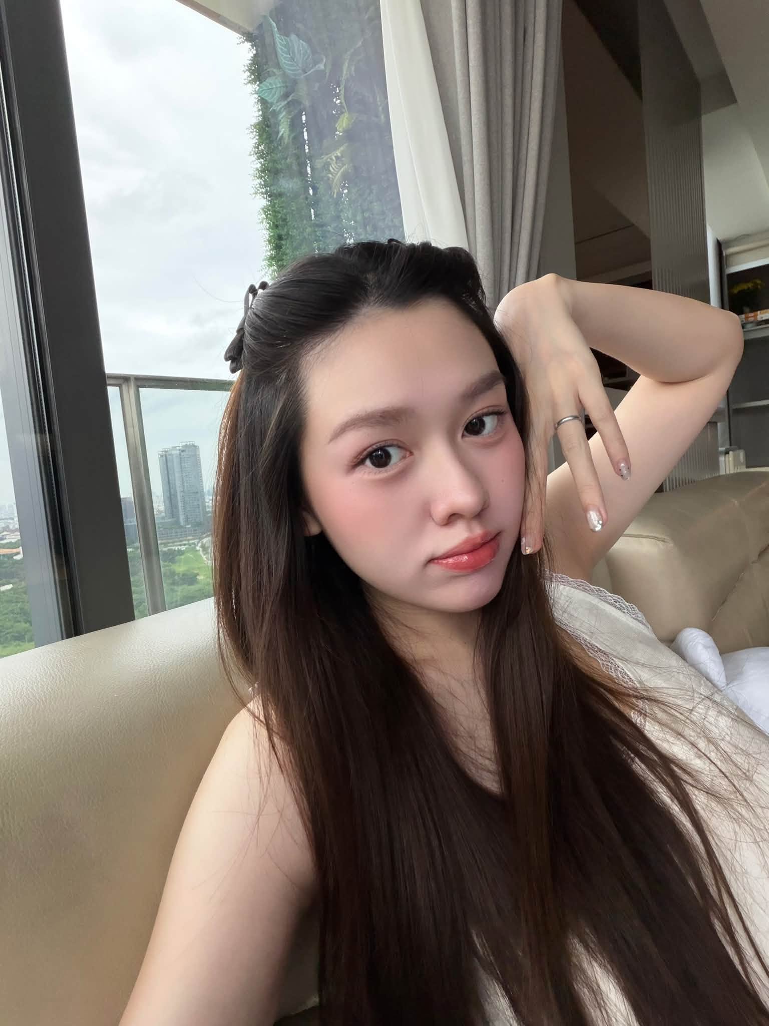N&agrave;ng hậu Việt vừa sinh con cho doanh nh&acirc;n k&iacute;n tiếng- Ảnh 6.