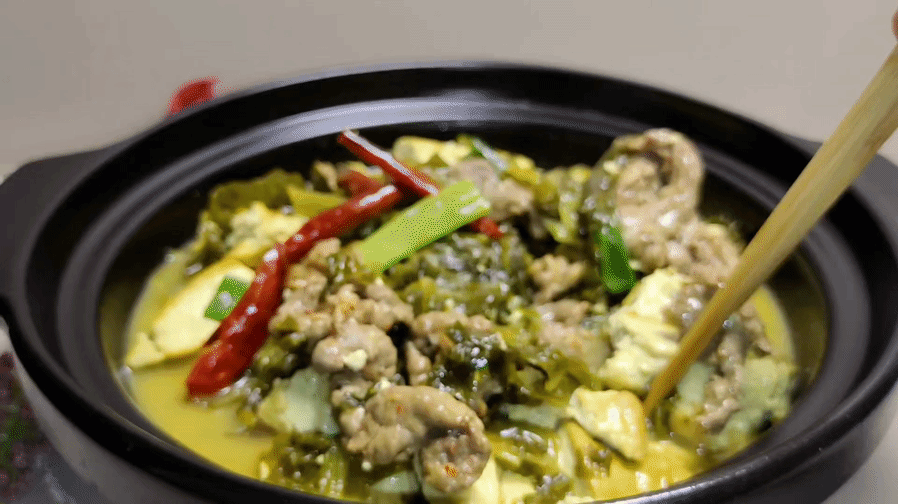 M&oacute;n ăn n&agrave;y rất dễ nấu, c&oacute; đủ rau, thịt v&agrave; đậu, hương vị chua ngọt đậm đ&agrave;, nghĩ th&ocirc;i đ&atilde; thấy th&egrave;m!- Ảnh 2.