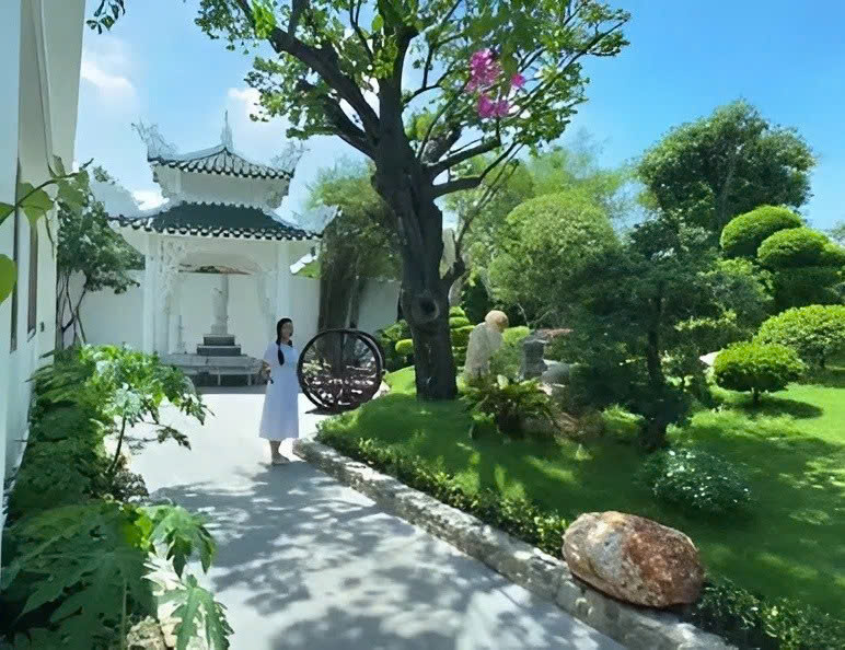 Nh&agrave; vườn rộng 3.000m2 của người đẹp T&acirc;y Đ&ocirc; Việt Trinh- Ảnh 12.