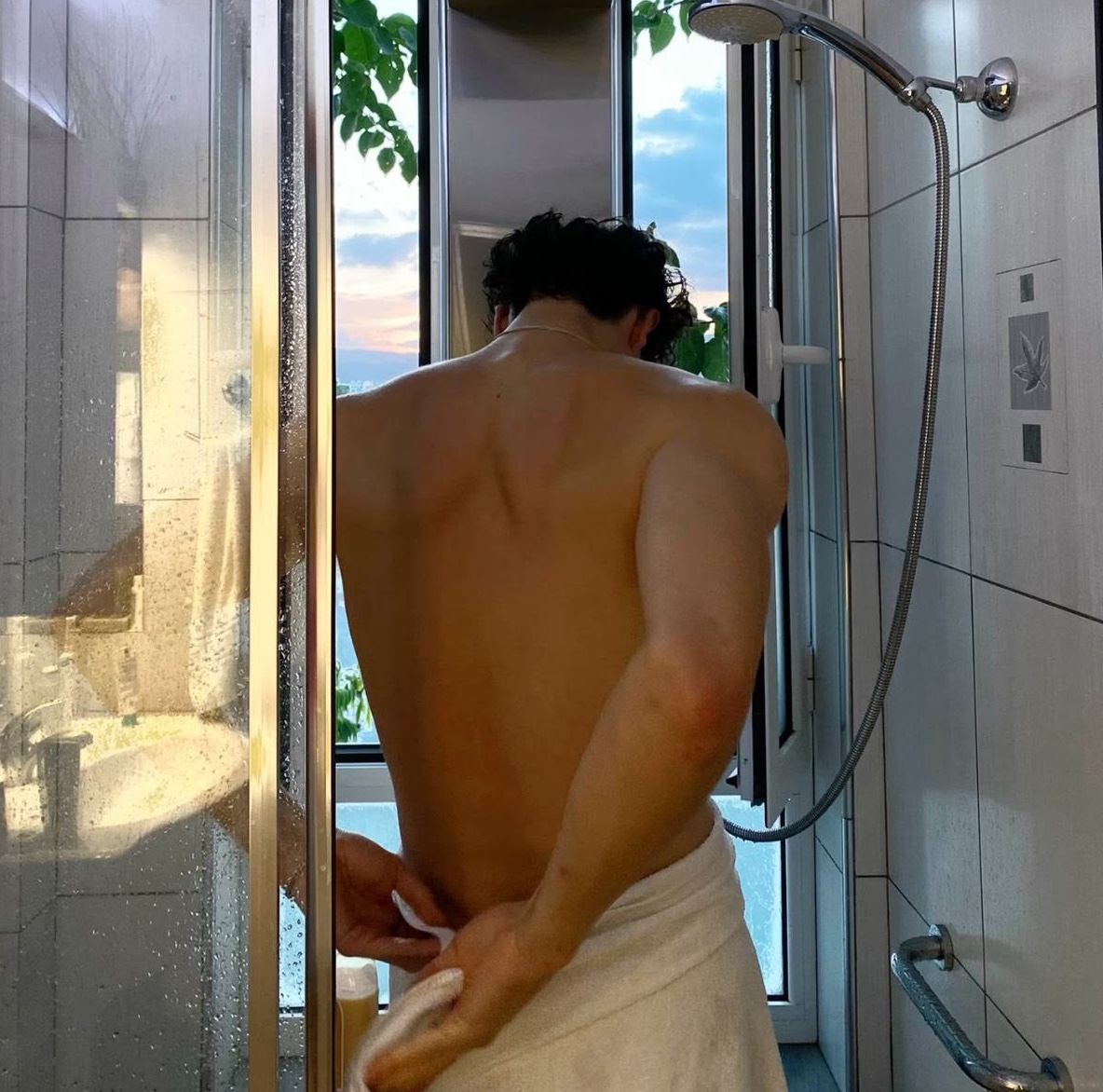 B&aacute;c sĩ nam khoa n&oacute;i thẳng: Nam giới c&oacute; tuyến tiền liệt yếu thường l&agrave;m 5 việc - Ảnh 3.