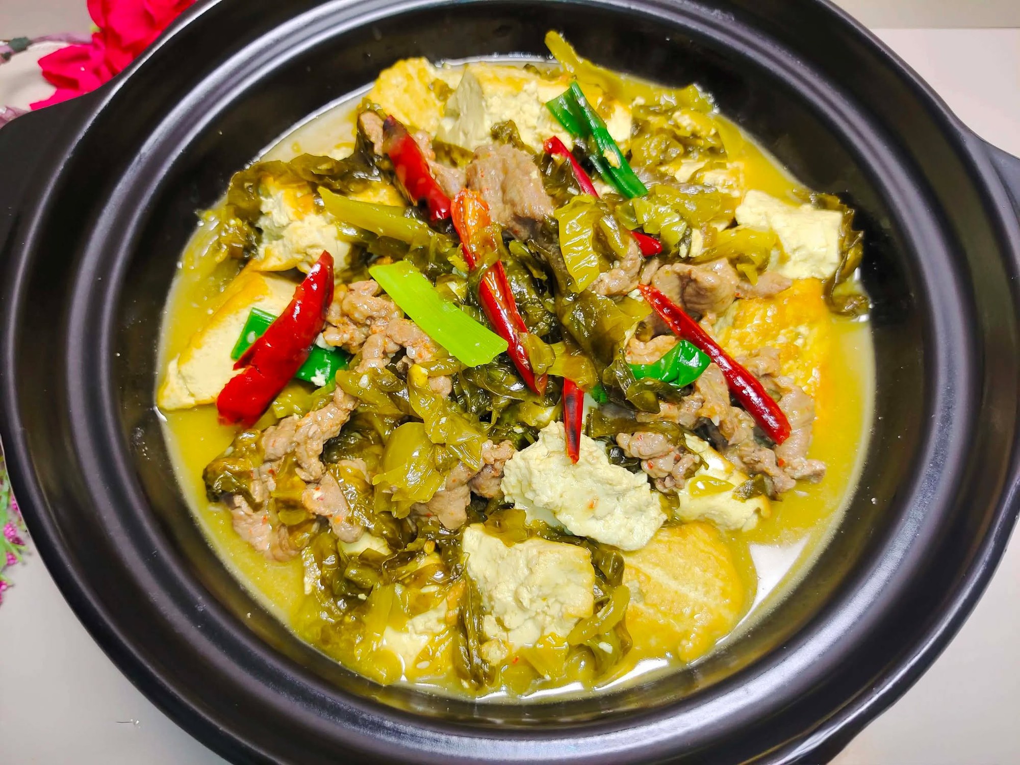 M&oacute;n ăn n&agrave;y rất dễ nấu, c&oacute; đủ rau, thịt v&agrave; đậu, hương vị chua ngọt đậm đ&agrave;, nghĩ th&ocirc;i đ&atilde; thấy th&egrave;m!- Ảnh 11.