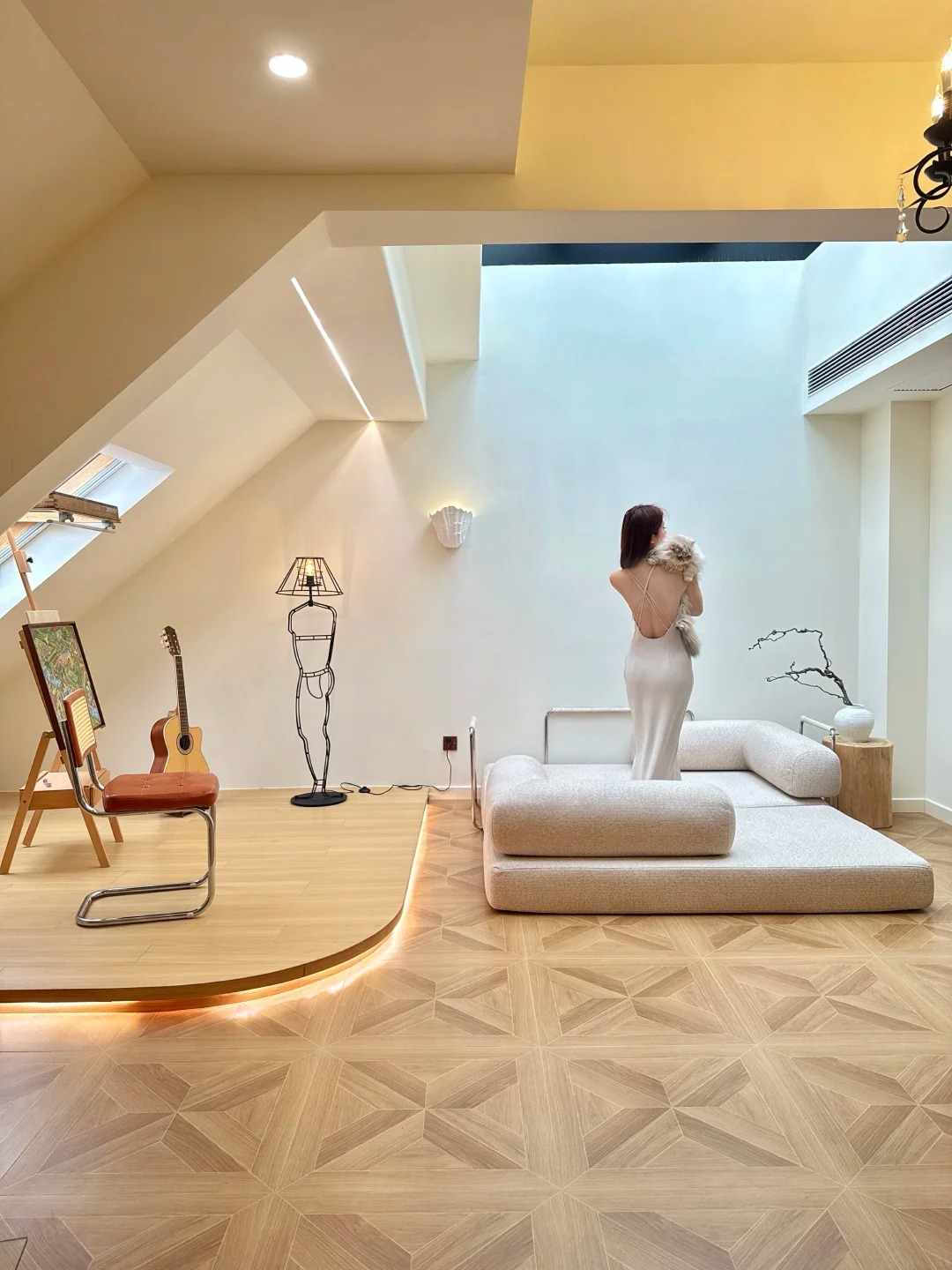 Xây gác mái để ngâm mình, tập yoga: Xu hướng "góc trốn" của người 30s - Ảnh 15.