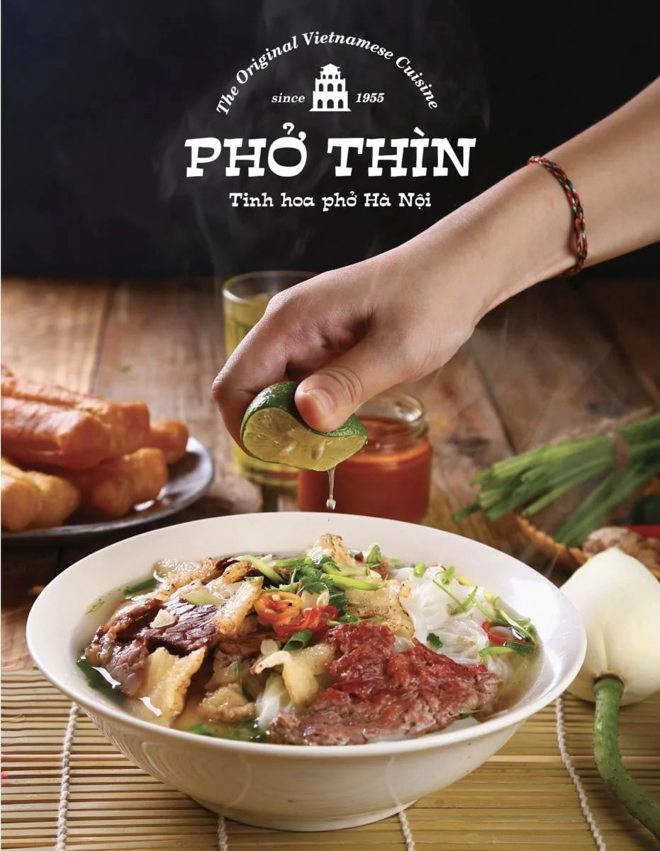 Phở n&ecirc;m sẵn hay để kh&aacute;ch tự n&ecirc;m mới l&agrave; chuẩn? - Ảnh 2.