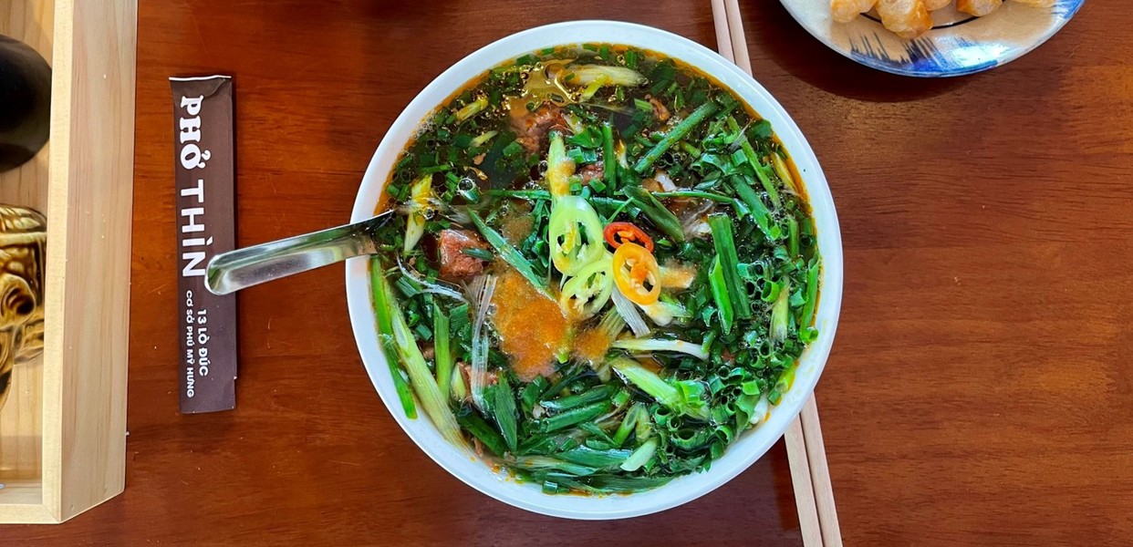 Phở n&ecirc;m sẵn hay để kh&aacute;ch tự n&ecirc;m mới l&agrave; chuẩn? - Ảnh 7.