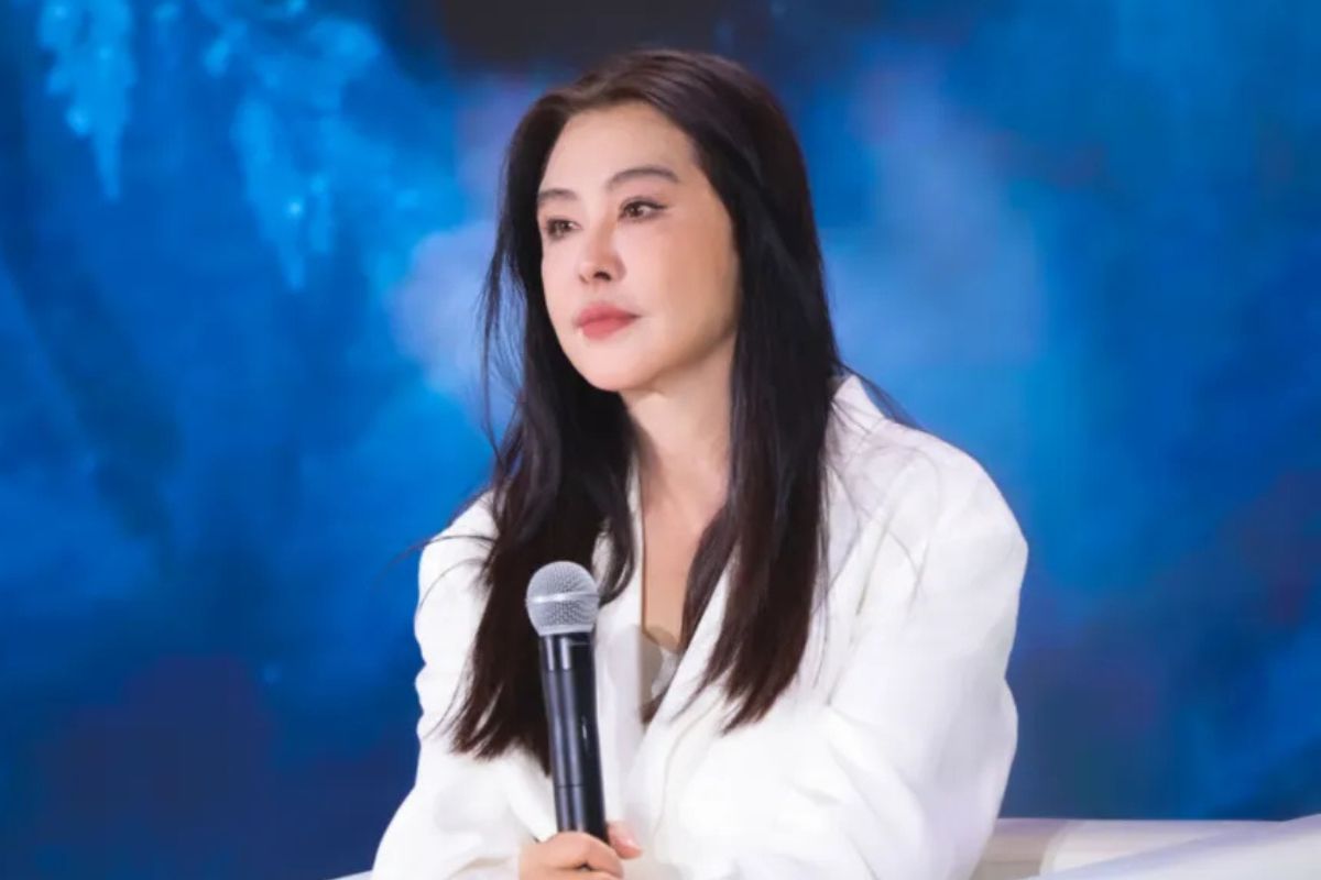 "Đệ nhất mỹ nhân châu Á" xuất hiện với gương mặt khác, netizen tiếc mãi không thôi- Ảnh 1.