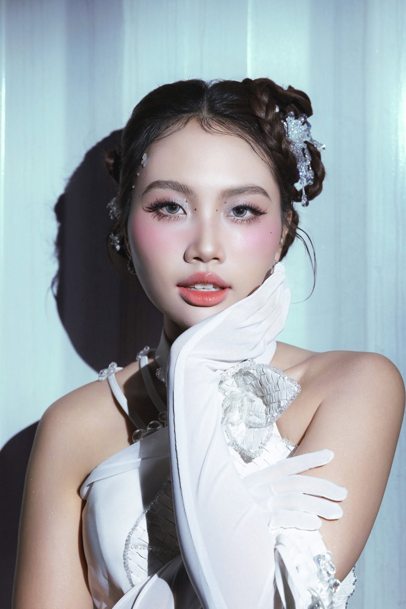 Nữ ca sĩ c&oacute; đ&aacute;m cưới Khmer Nam Bộ hot nhất hiện tại: L&agrave;m CEO ở tuổi 19, c&oacute; thể kiếm hơn 11 tỷ /năm- Ảnh 4.