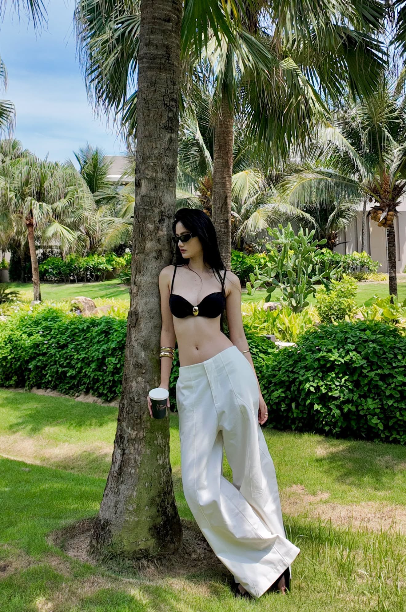 Mỹ nh&acirc;n B&igrave;nh Định l&agrave;m chuyện kh&ocirc;ng tưởng: Vừa đăng quang đ&atilde; c&ocirc;ng khai bạn trai, sang &Uacute;c khi đang trong nhiệm kỳ- Ảnh 7.