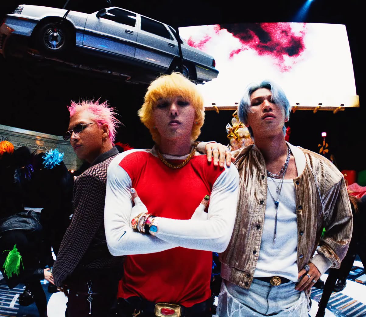 "C&uacute; nổ mới" của BIGBANG cực chất: G-Dragon - Taeyang c&ugrave;ng Daesung cho biết thế n&agrave;o l&agrave; "Ferrari cũ vẫn l&agrave; Ferrari"! - Ảnh 9.