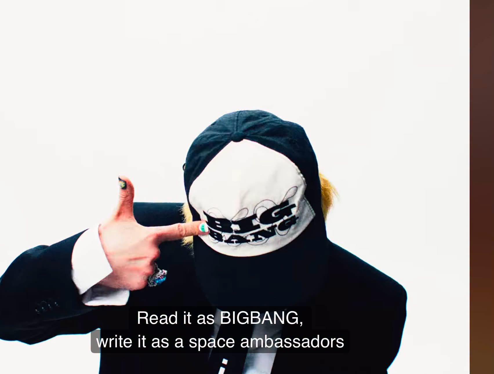 "C&uacute; nổ mới" của BIGBANG cực chất: G-Dragon - Taeyang c&ugrave;ng Daesung cho biết thế n&agrave;o l&agrave; "Ferrari cũ vẫn l&agrave; Ferrari"! - Ảnh 10.