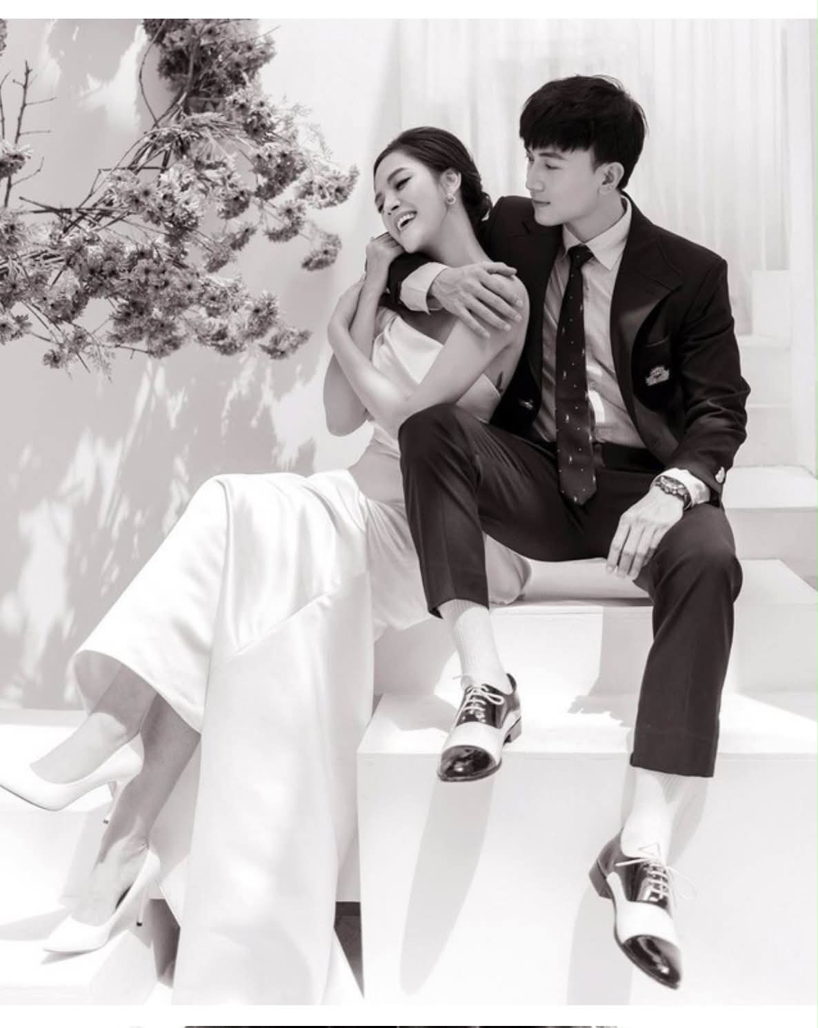Ảnh cưới đẹp chấn động của Thu Quỳnh, ch&uacute; rể g&acirc;y sốt v&igrave; qu&aacute; đẹp trai- Ảnh 5.