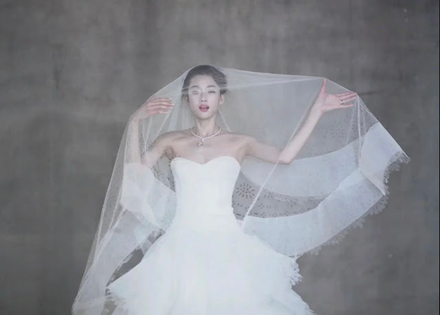 Loạt ảnh cưới huyền thoại chưa từng c&ocirc;ng bố của Jeon Ji Hyun- Ảnh 2.