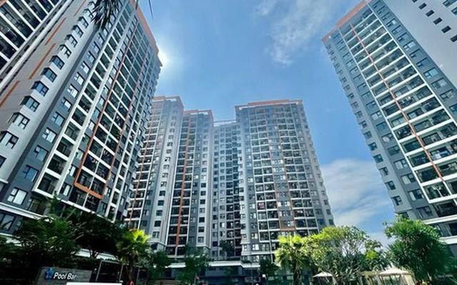 80% chung cư TPHCM c&oacute; gi&aacute; tr&ecirc;n 120 triệu đồng/m2, người mua ch&ugrave;n bước v&igrave; 2 l&yacute; do- Ảnh 1.