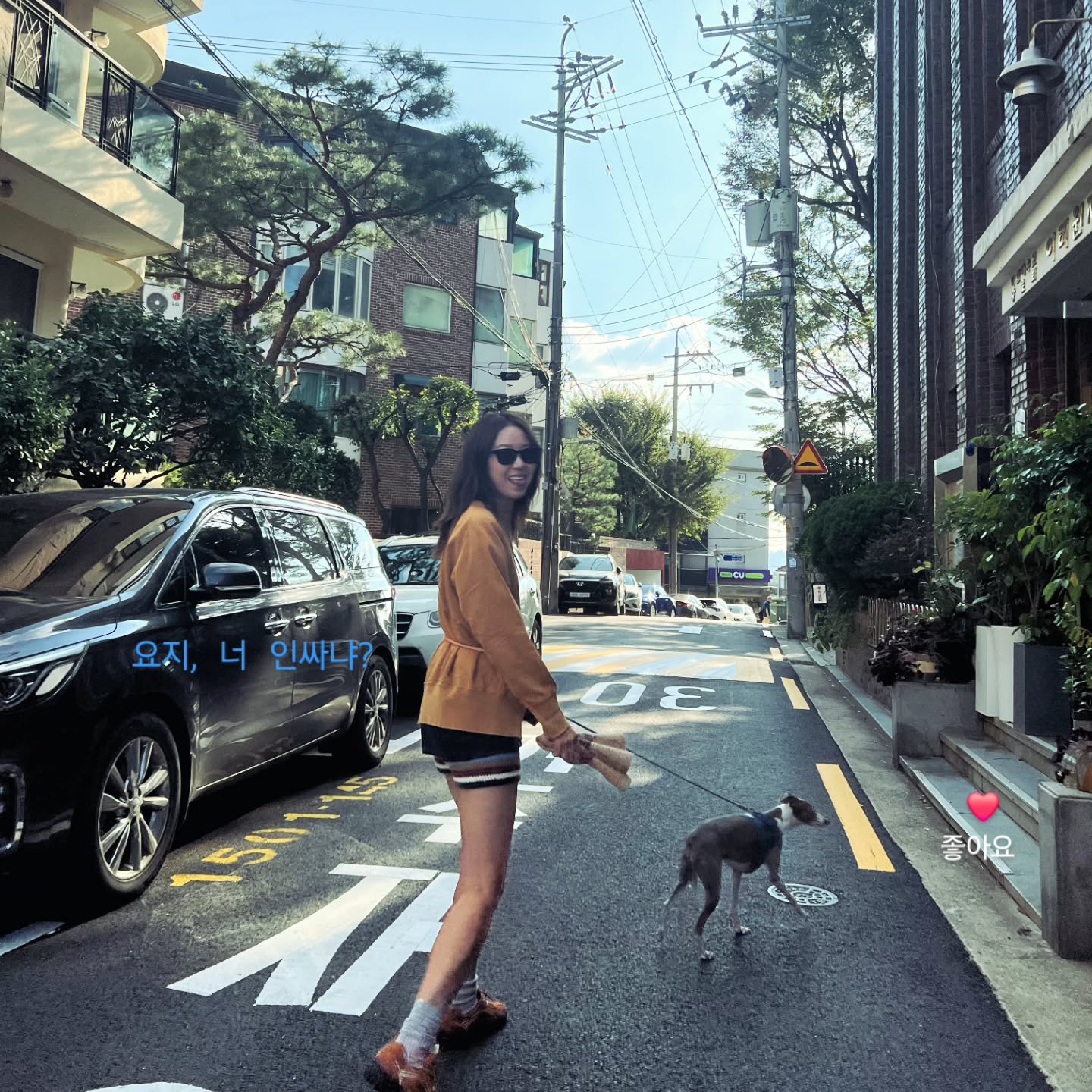 Bạn th&acirc;n cao 1m72 của Son Ye Jin: Gần 30 năm trong showbiz chưa biết mặc xấu l&agrave; g&igrave;- Ảnh 15.
