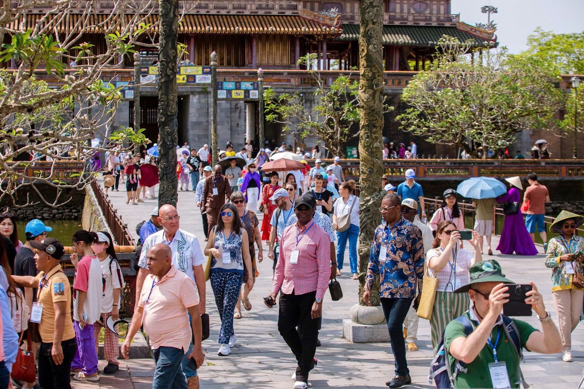Sánh vai Bắc Kinh, Seoul, thành phố Việt Nam lọt đề cử 'Oscar du lịch': Thu 10.300 tỷ đồng trong 6 tháng - Ảnh 3.