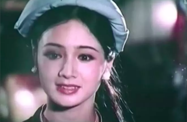 "Nữ ho&agrave;ng ảnh lịch" NSND Thu H&agrave; v&agrave; chuyện c&aacute;t-s&ecirc; kh&oacute; tin thuở mới v&agrave;o nghề- Ảnh 4.