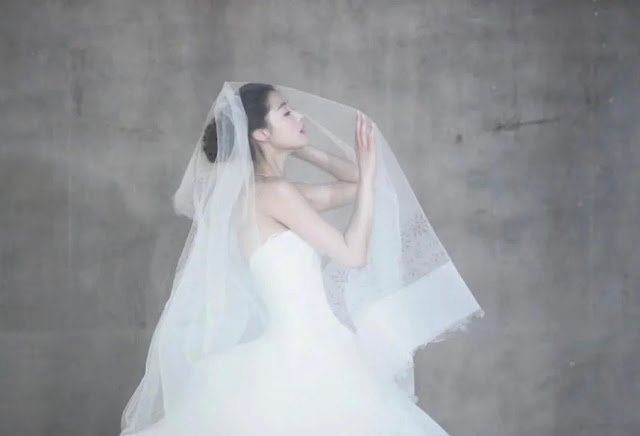 Loạt ảnh cưới huyền thoại chưa từng c&ocirc;ng bố của Jeon Ji Hyun- Ảnh 4.