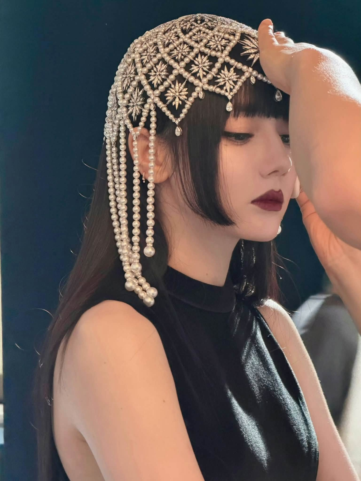 Địch Lệ Nhiệt Ba đẹp đến kinh diễm, đến người khó tính nhất cũng phải trầm trồ!- Ảnh 12.
