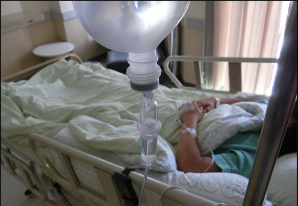 Người đàn ông Trung Quốc hôn mê suốt 6 năm ở Hàn Quốc, bệnh viện gánh khoản viện phí hơn 15 tỷ đồng vì gia đình từ chối chi trả- Ảnh 1.