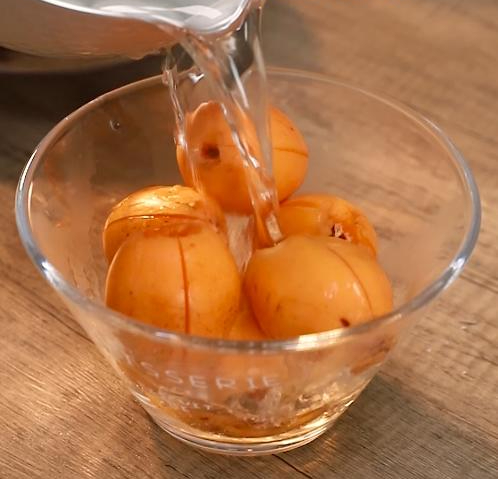Loại quả gi&uacute;p giải độc khi ăn sống, bổ phổi khi nấu ch&iacute;n: 3 c&ocirc;ng thức l&agrave;m nhanh m&agrave; cực ngon- Ảnh 5.