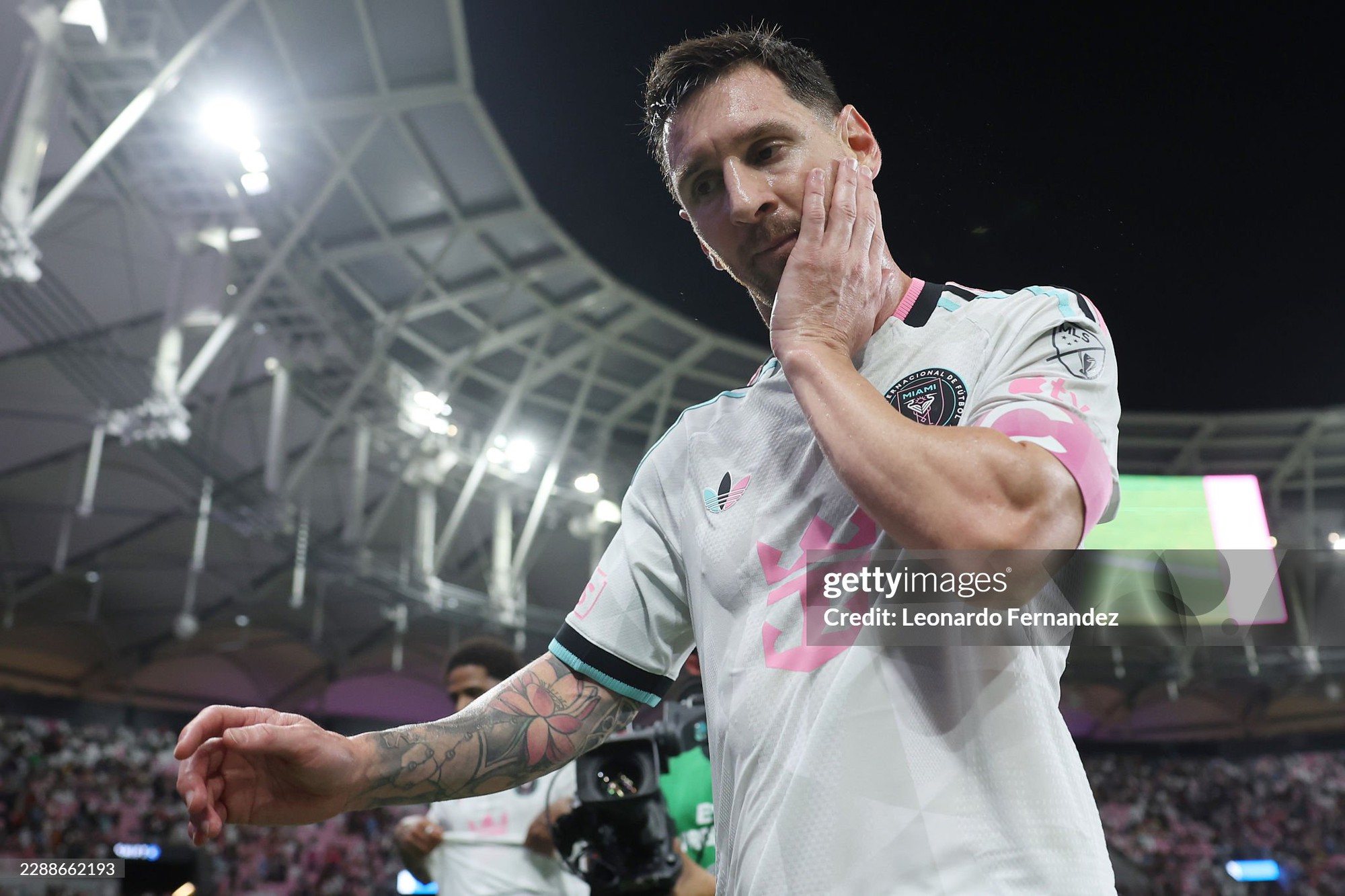 Messi tái xuất chỉ 13 ngày sau World Cup, 39 tuổi đầy nhiệt huyết, chơi bùng nổ nhưng Inter Miami vẫn "đánh rơi" chiến thắng- Ảnh 5.