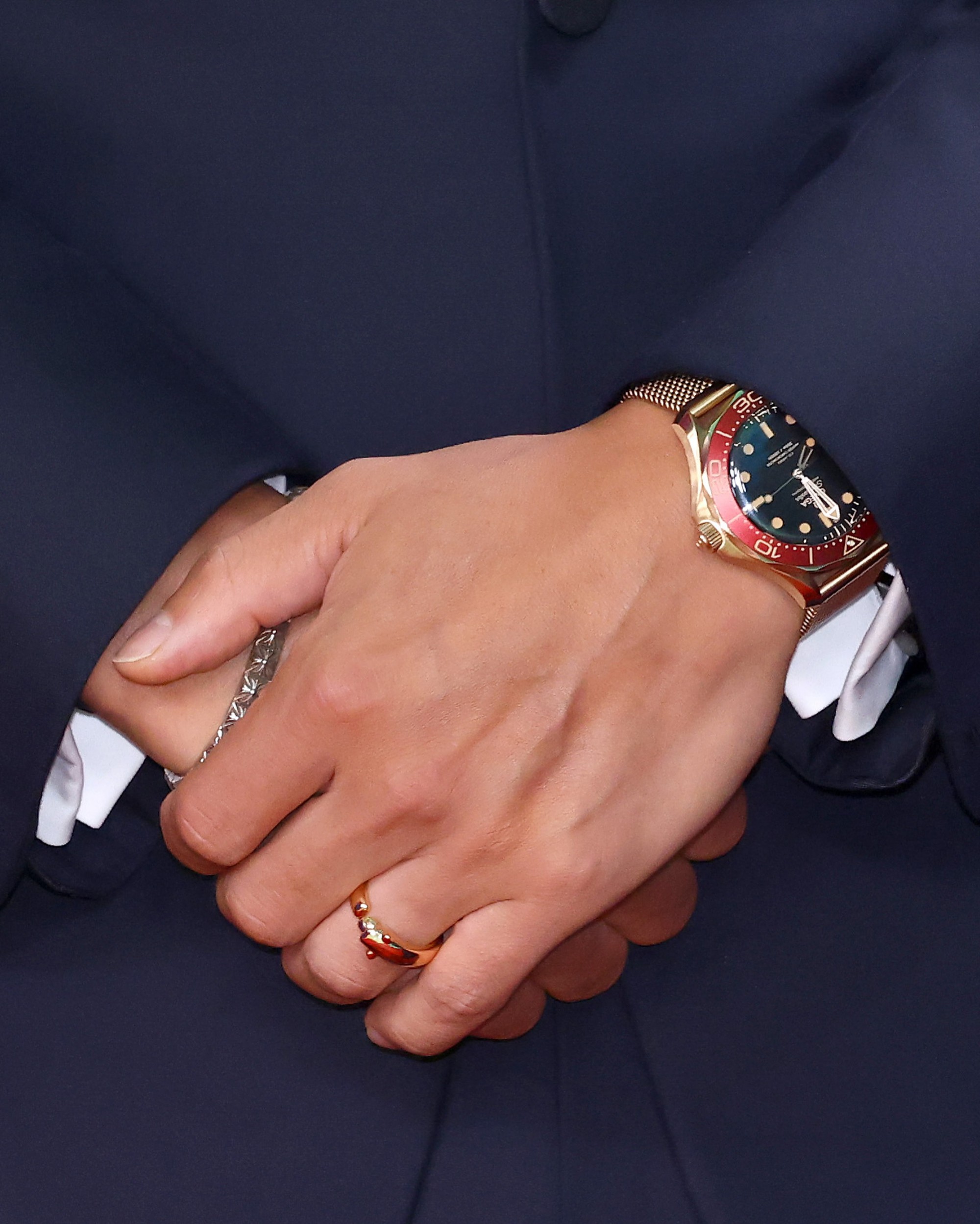 Nhẫn cưới của Hyun Bin lần đầu lộ diện r&otilde; như ban ng&agrave;y sau 4 năm kết h&ocirc;n- Ảnh 3.