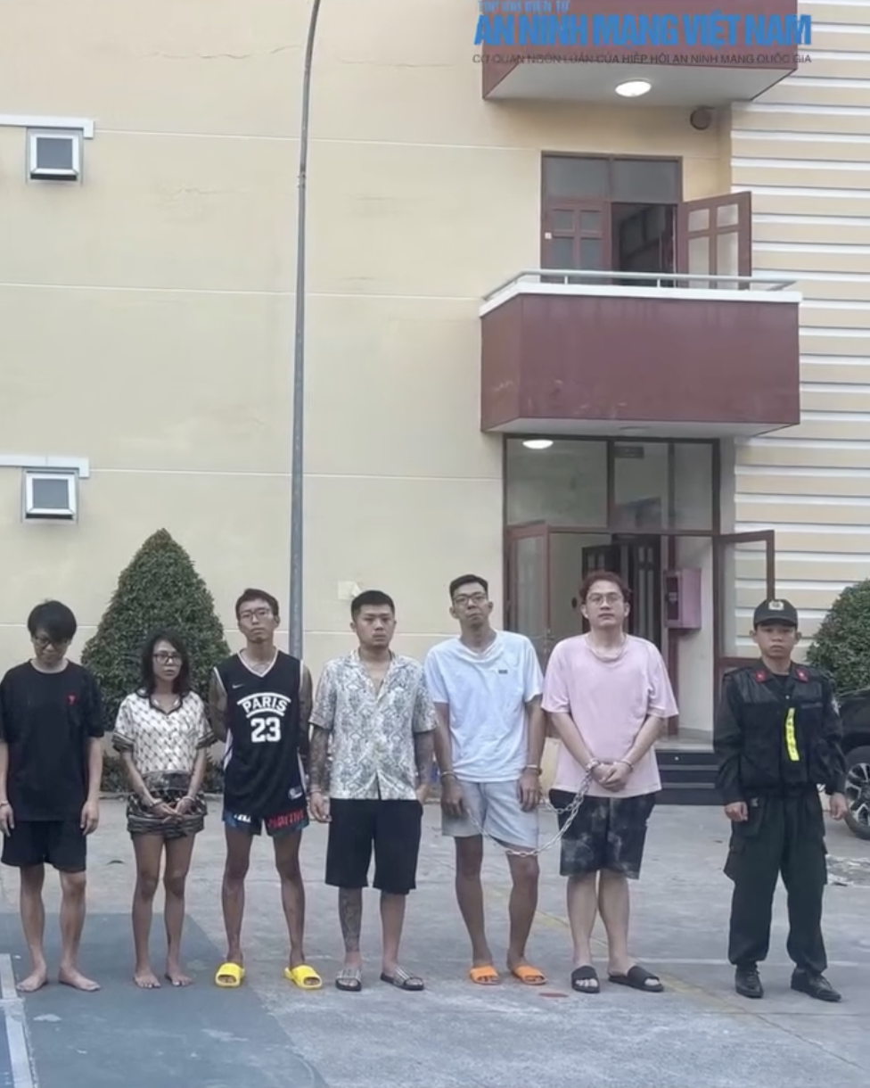 Thanh niên Singapore bị gia đình báo mất tích khi đến Việt Nam đã bị bắt giữ - Ảnh 2.