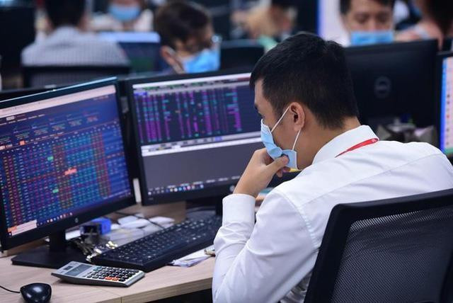 Buồn của m&ocirc;i giới chứng kho&aacute;n- Ảnh 1.