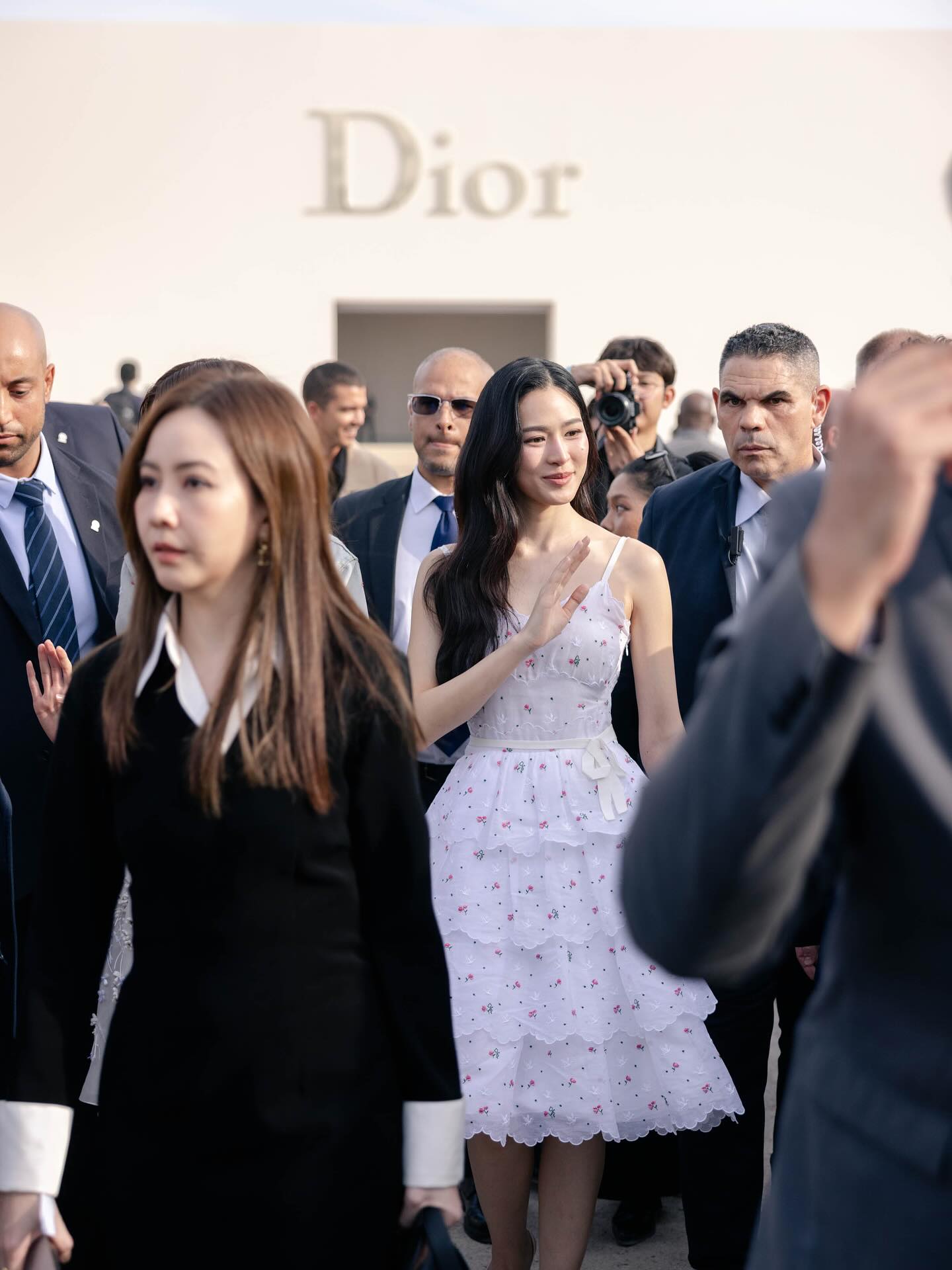 Quá khứ buôn bán lề đường rồi thành đại sứ vượt mặt BLACKPINK của mỹ nhân đẹp nhất thế giới 2026- Ảnh 9.