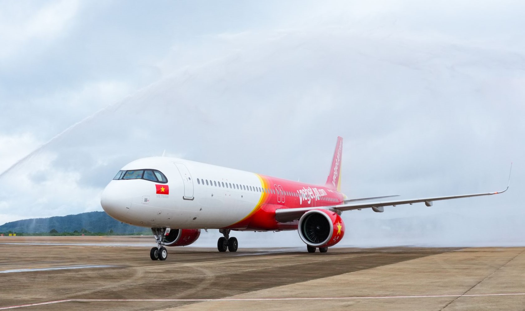 &rlm;Vietjet nối lại 5 đường bay đến Đ&agrave; Lạt, đưa th&agrave;nh phố ng&agrave;n hoa gần hơn với du kh&aacute;ch cả nước - Ảnh 1.
