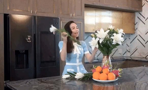 Mỹ nh&acirc;n Việt bỏ h&agrave;o quang showbiz, ở ẩn nu&ocirc;i con trong biệt thự trăm tỷ - Ảnh 10.