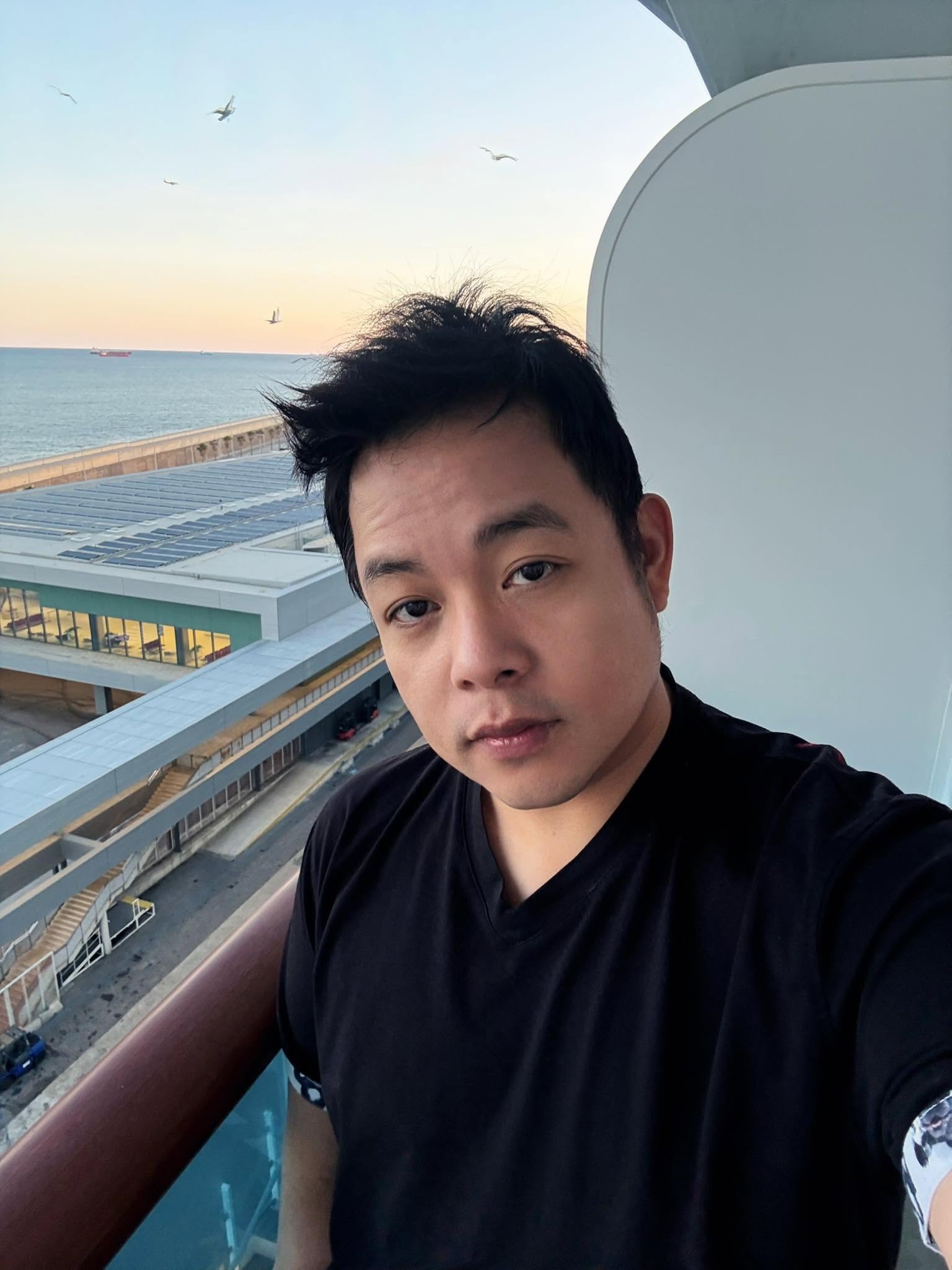 Quang L&ecirc;: "Qua đ&aacute;m tang của mẹ, t&ocirc;i mới đo được l&ograve;ng dạ của một số người tưởng l&agrave; th&acirc;n lắm"- Ảnh 2.