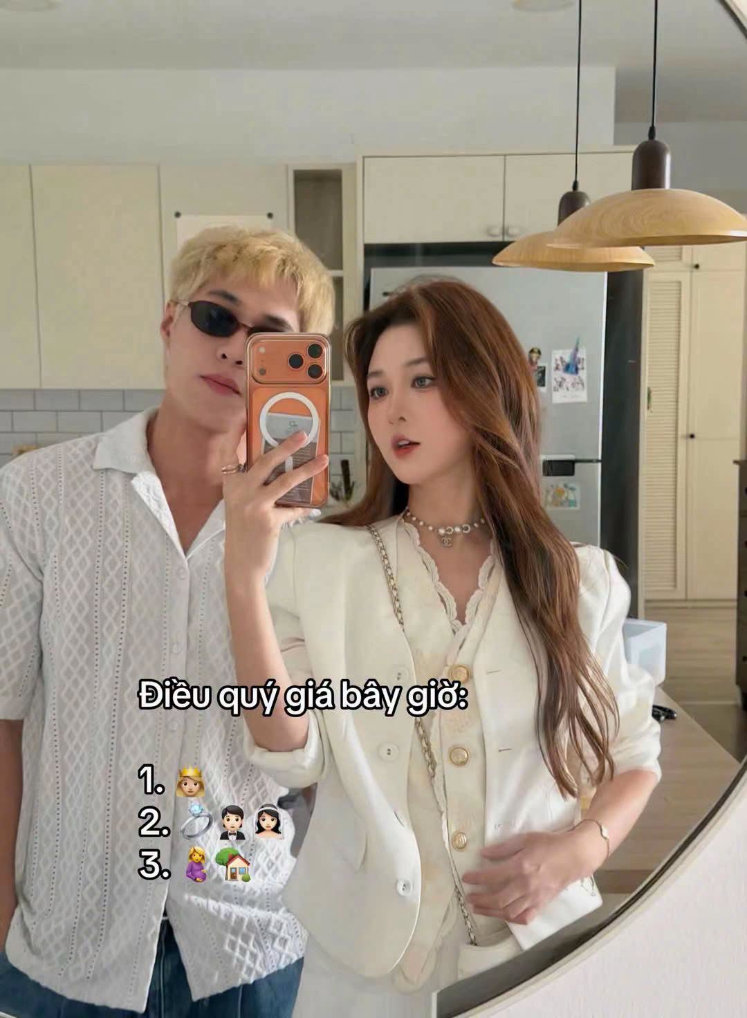 Trai đẹp chia tay "ph&uacute; b&agrave;" Điện Bi&ecirc;n chuyển sang y&ecirc;u người lớn hơn 7 tuổi: C&ocirc;ng khai cảnh ở chung - Ảnh 6.