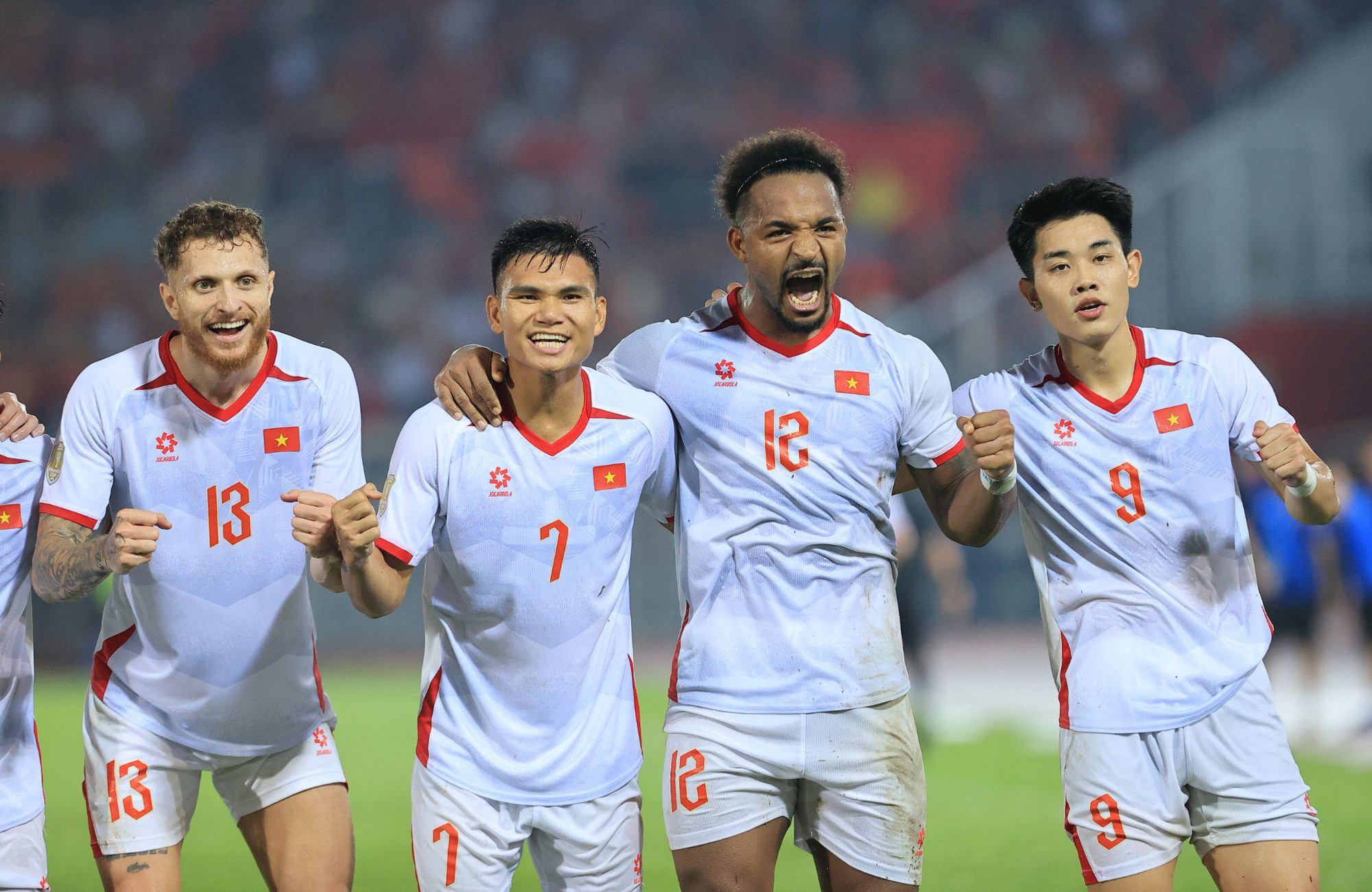 Sẵn sàng lên đường, hòa mình vào trận cầu quyết định ngôi vương ASEAN Cup - Ảnh 1.