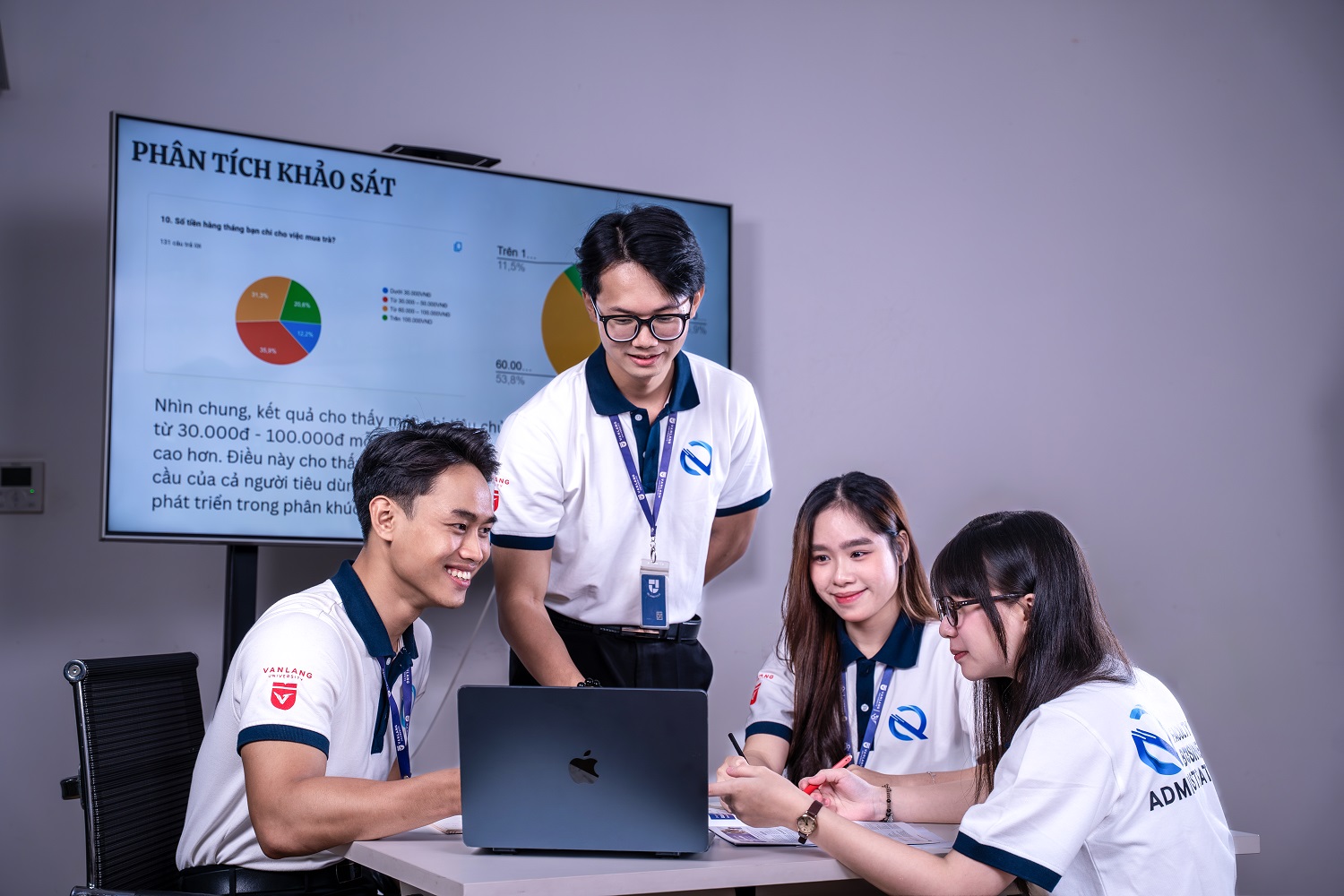 M&ocirc;i trường học định h&igrave;nh v&agrave; ph&aacute;t triển năng lực nghề nghiệp của sinh vi&ecirc;n như thế n&agrave;o? - Ảnh 2.