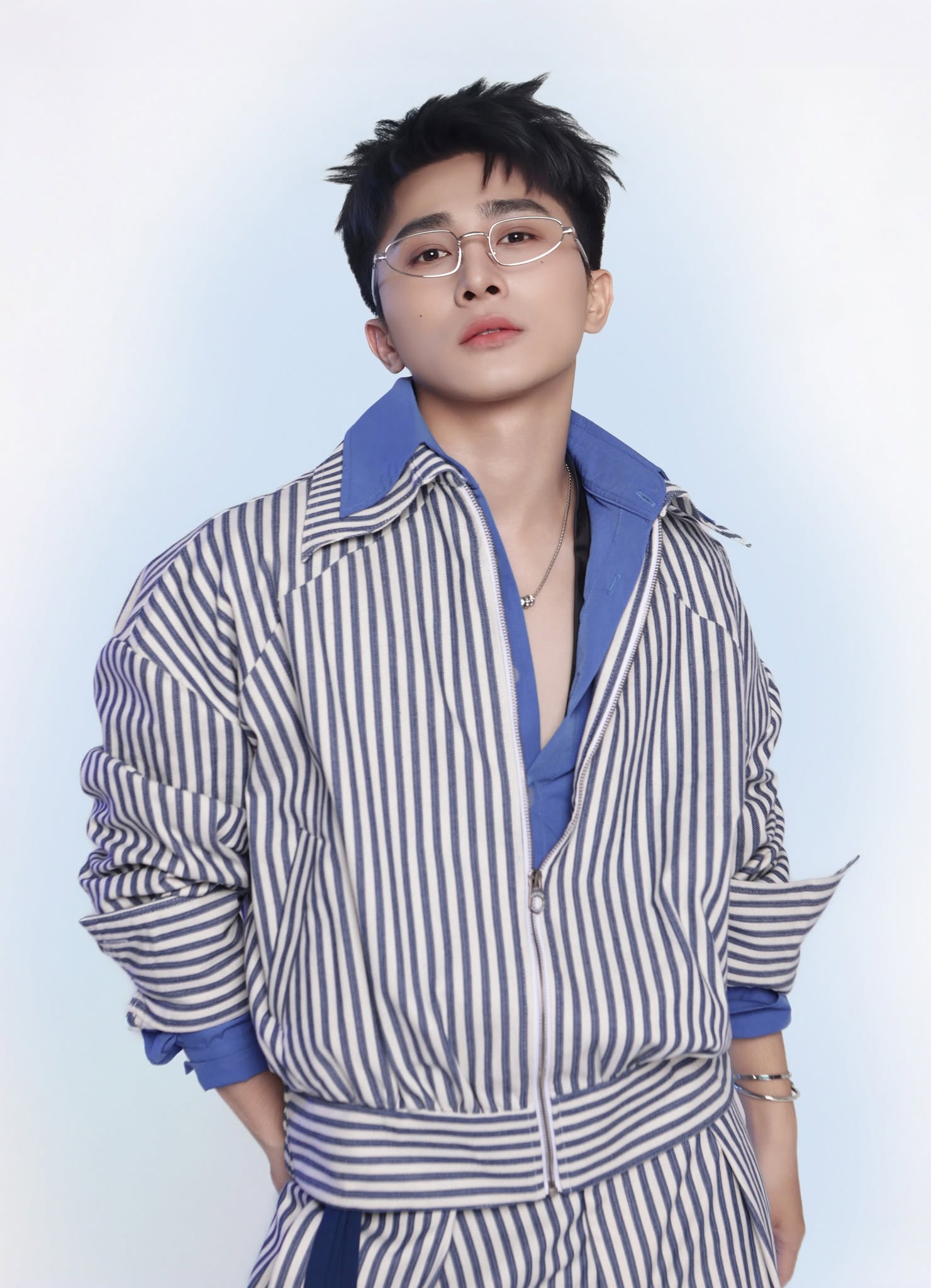 Tận hưởng ngay s&acirc;n khấu đốt ch&aacute;y Fandom Y&ecirc;u Nước, thời cơ &ldquo;say hi&rdquo; với Sơn.K chỉ c&oacute; 1- Ảnh 3.