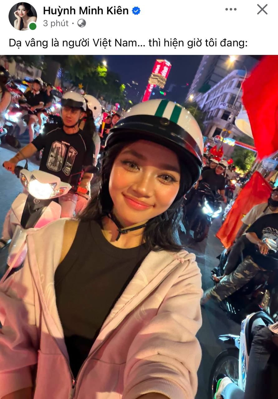 D&agrave;n sao sau chiến thắng của đội tuyển Việt Nam: Tiểu Vy đ&iacute;nh ch&iacute;nh gấp, Mỹ T&acirc;m vỡ o&agrave;, 1 n&agrave;ng hậu xuống phố!- Ảnh 4.