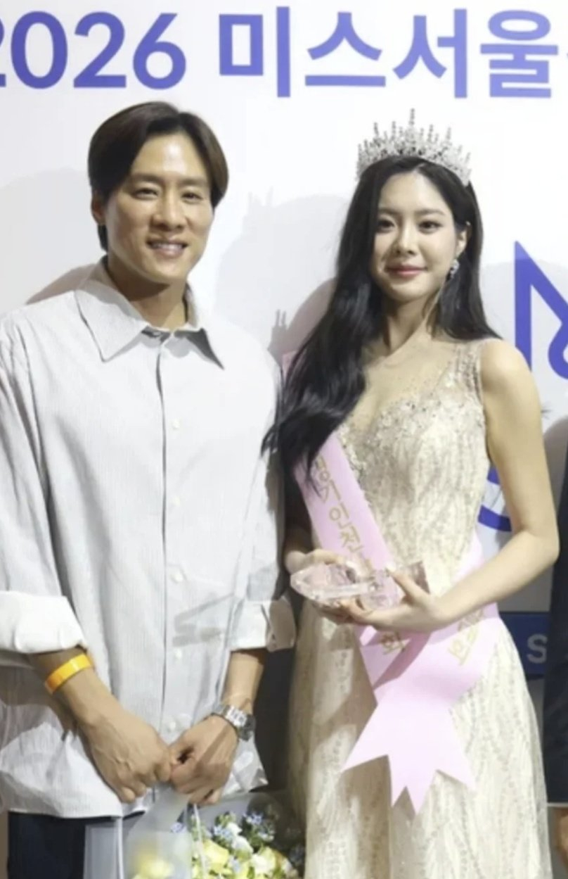 Mỹ nh&acirc;n 2k3 cao 173cm vừa đăng quang Hoa hậu, soi đến gia thế m&agrave; ngỡ ng&agrave;ng!- Ảnh 8.