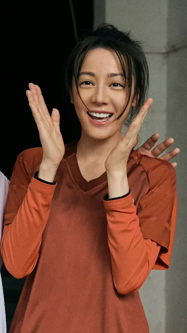 Showbiz c&oacute; đ&uacute;ng 1 mỹ nh&acirc;n chỉ n&oacute;i một c&acirc;u m&agrave; tăng 2 triệu follower: Visual minh tinh trời định kh&ocirc;ng thể v&ocirc; danh- Ảnh 7.