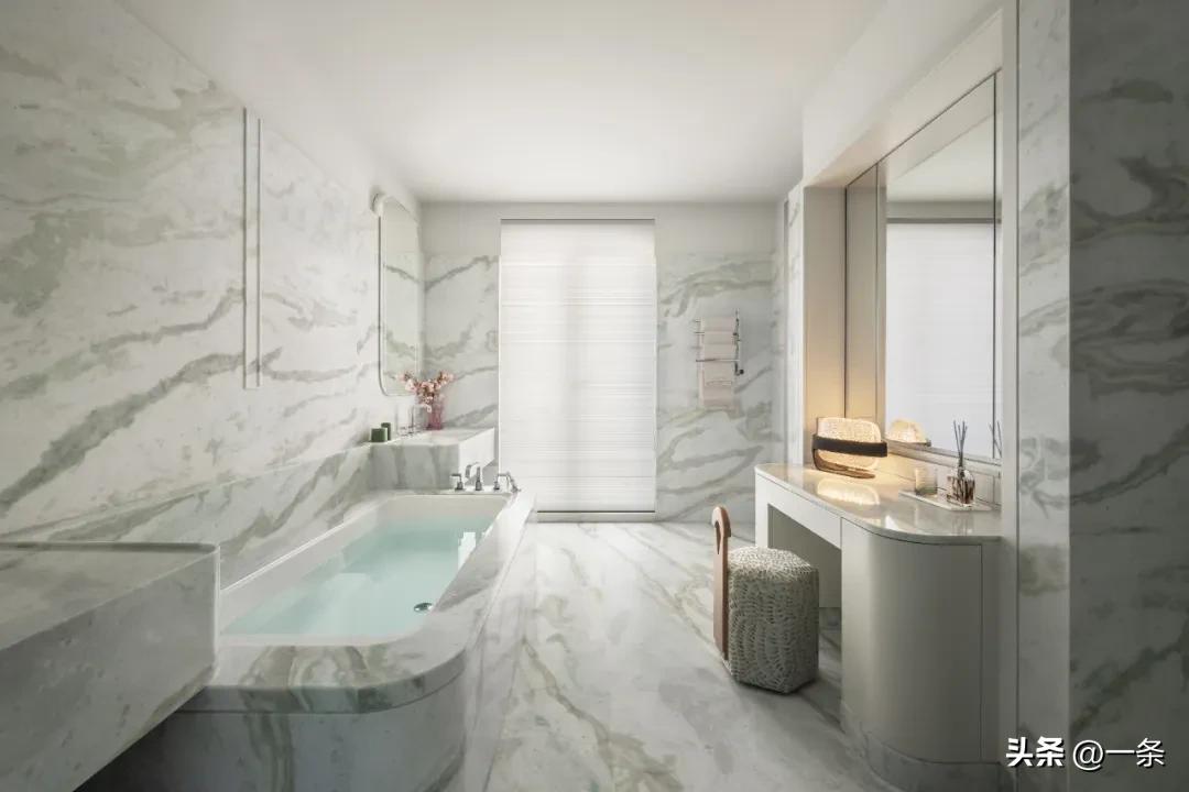 Cặp vợ chồng trung ni&ecirc;n sống trong căn nh&agrave; 700m&sup2; nhưng mỗi người một tầng: Sau c&ugrave;ng, h&ocirc;n nh&acirc;n lại dễ chịu hơn- Ảnh 7.