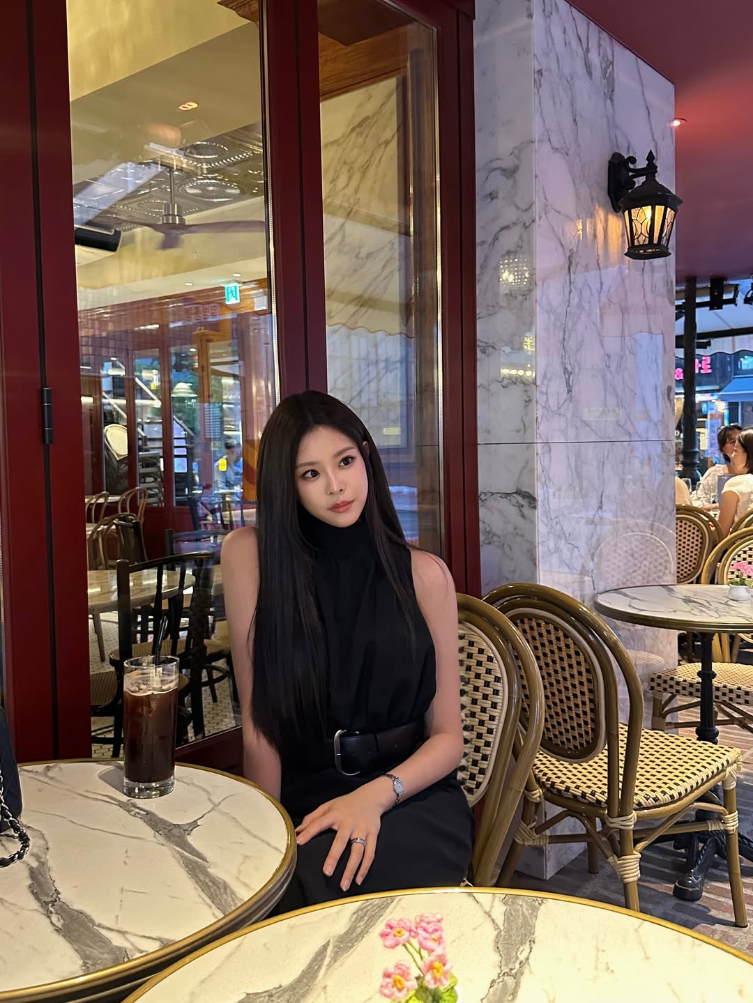 Mỹ nh&acirc;n 2k3 cao 173cm vừa đăng quang Hoa hậu, soi đến gia thế m&agrave; ngỡ ng&agrave;ng!- Ảnh 11.