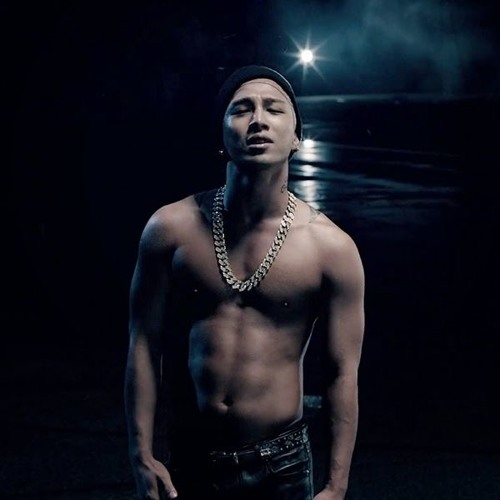 TAEYANG “anh tôi đấy” của fan Việt: Đẹp trai, hát hay nhưng thích lăn lê bò trườn trên sân khấu- Ảnh 4.