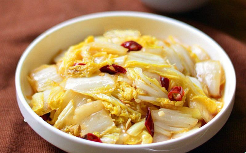 Mùa thu đừng chỉ chăm chăm ăn thịt: Cải thảo vào vụ vừa thơm ngon, giá rẻ, giàu dưỡng chất, còn được ví như “kho canxi” - Ảnh 3.