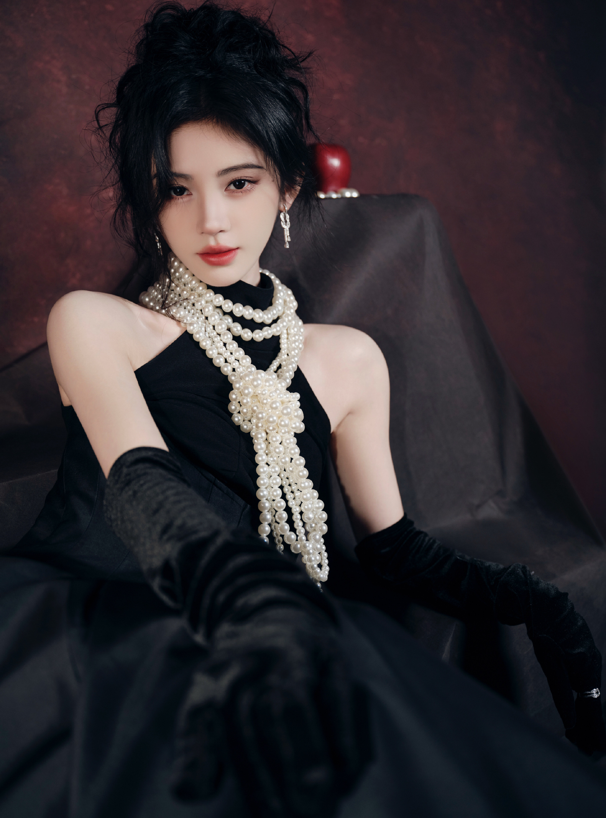 Showbiz c&oacute; 1 mỹ nh&acirc;n "ngh&igrave;n năm", nhan sắc 10 điểm nhưng diễn xuất 0 điểm- Ảnh 2.