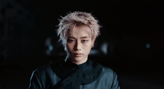 Trai Việt diện &aacute;o d&agrave;i, bưng phở "đại n&aacute;o" đất H&agrave;n, mang văn h&oacute;a Việt Nam rạng danh ở Kpop! - Ảnh 5.