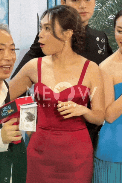 Thảm đỏ HOT nhất h&ocirc;m nay: Mỹ T&acirc;m - Mai T&agrave;i Phến đẹp đ&ocirc;i tuyệt đối, Tăng Thanh H&agrave; vừa xuất hiện đ&atilde; giật sạch h&agrave;o quang- Ảnh 4.