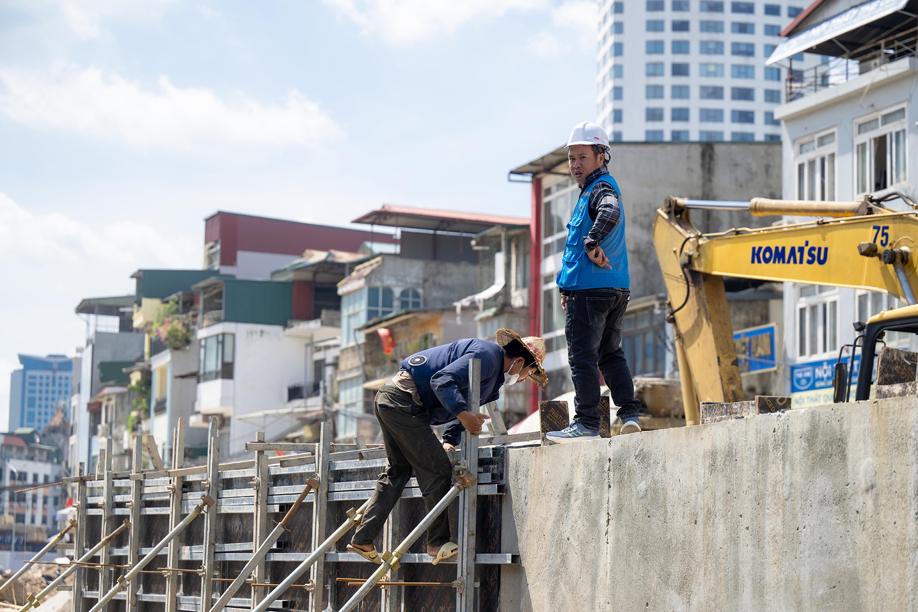 Đếm ngược ngày thông xe 2/9: Vành đai 1 Hoàng Cầu - Voi Phục thay da đổi thịt từng ngày - Ảnh 11.