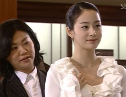 "Kim Tae Hee l&agrave; kẻ lừa đảo"- Ảnh 7.